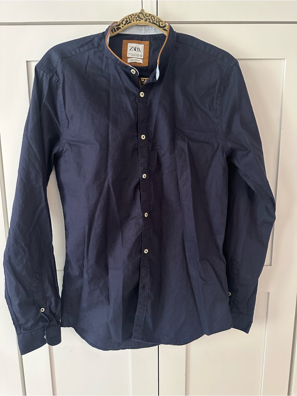 Zara Men’s Dark Navy Band Collar Button-Down Shirt M